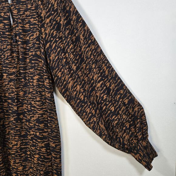 Banana Republic Black And Brown Animal Print Shift. Size Medium. - Picture 8 of 10